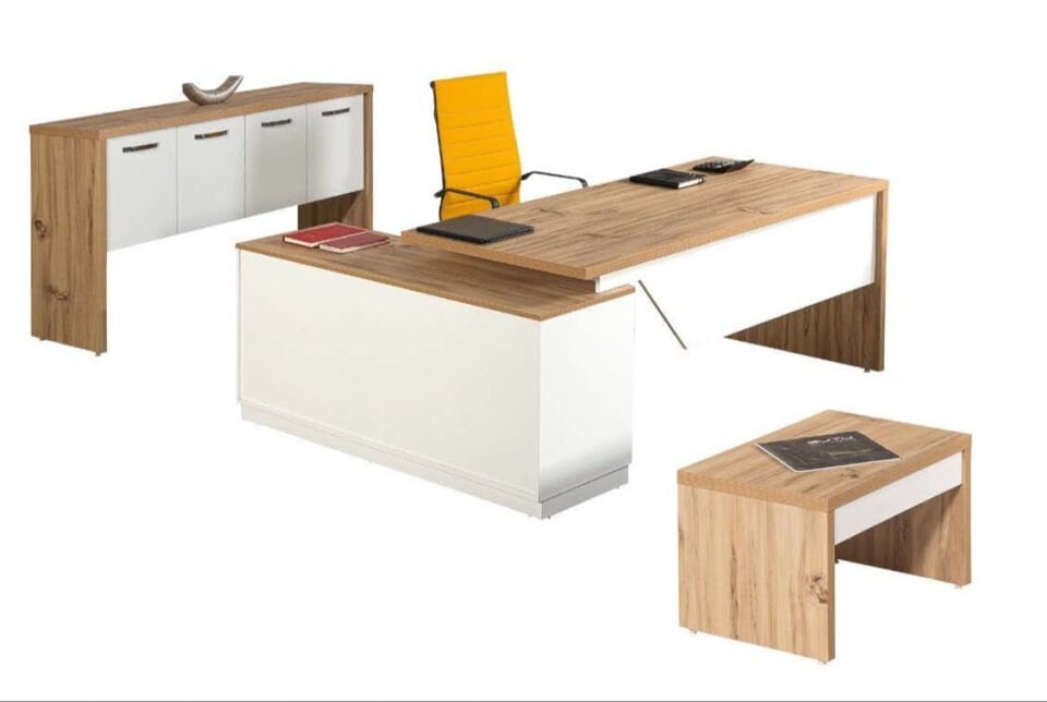 Ay Taşı Yönetici Masa Takımı